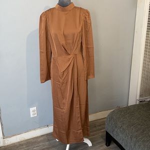 - Prertygarden light brown long sleeve dress with slit and puff sleeves